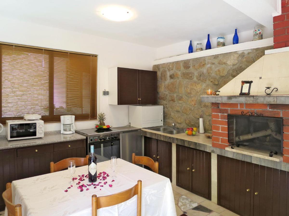 לובראן Apartment Oscha - Lov300 By Interhome מראה חיצוני תמונה
